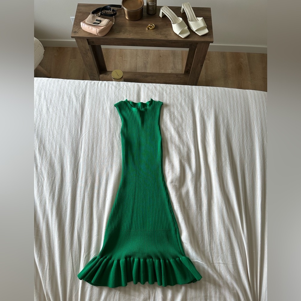 Green Sleeveless Ribbed Dress